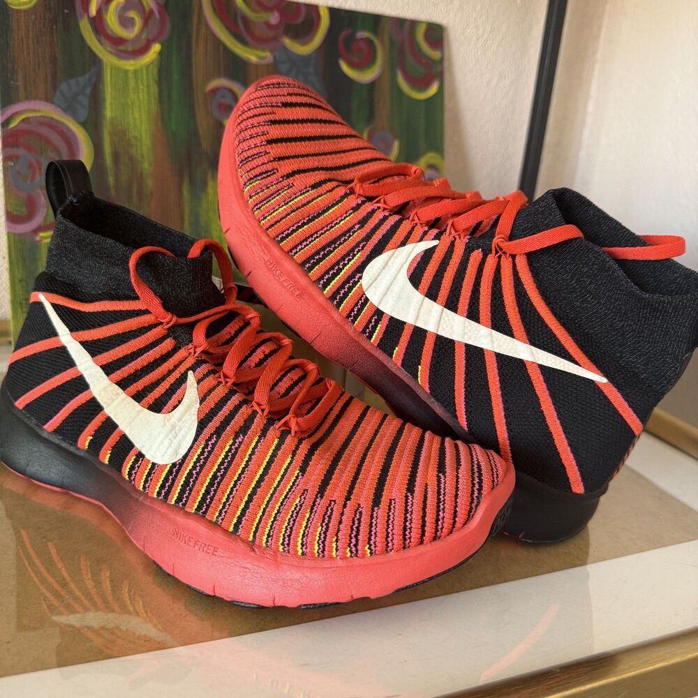 Nike Free Train Force Flyknit Sneakers Red Crimson Mens size 8 Running Athletic